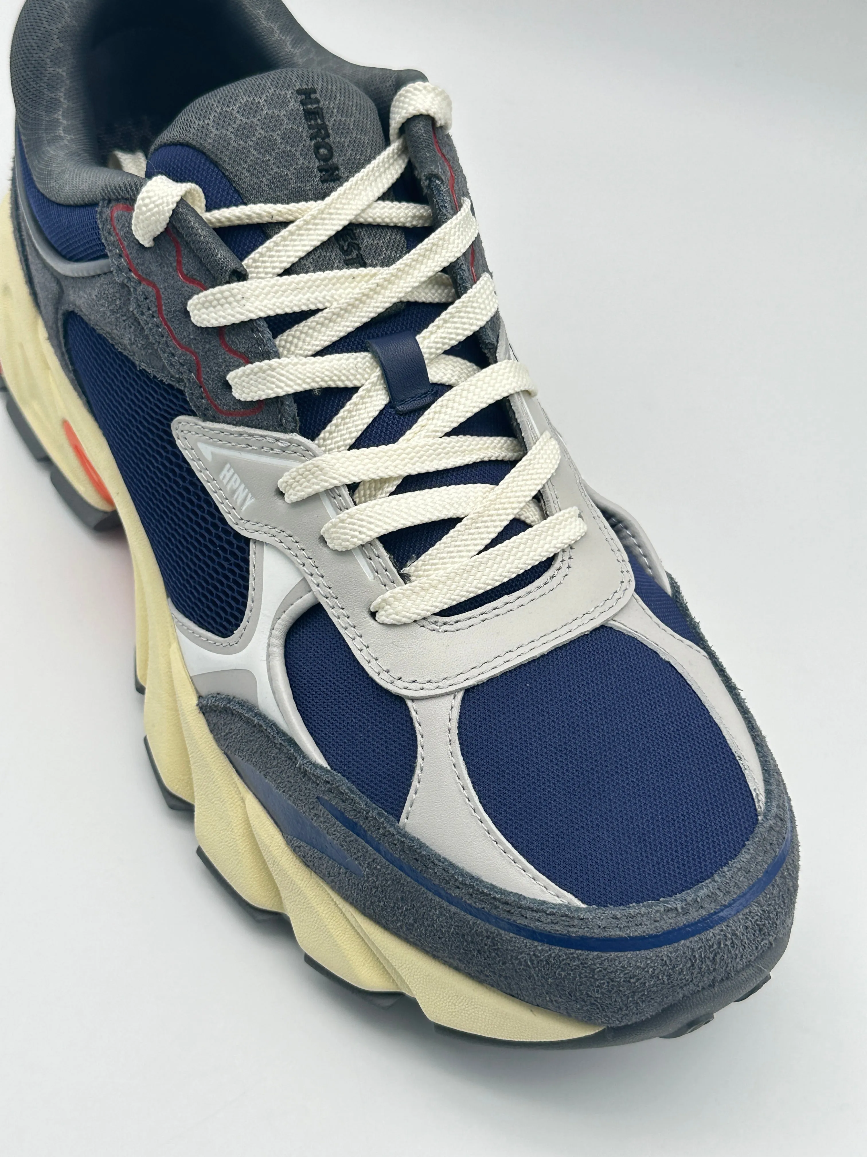 Block Stepper Sneakers Low-Top in Suede e Mesh