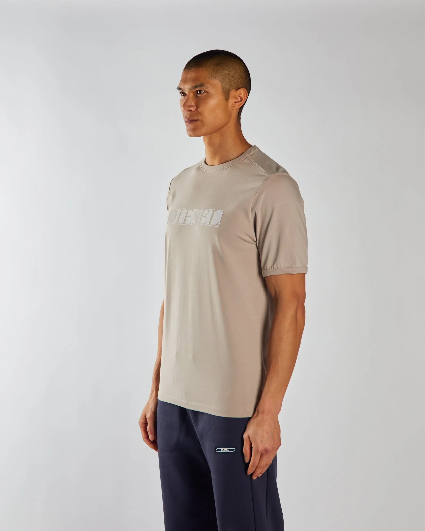 London Tee Saturn Ash