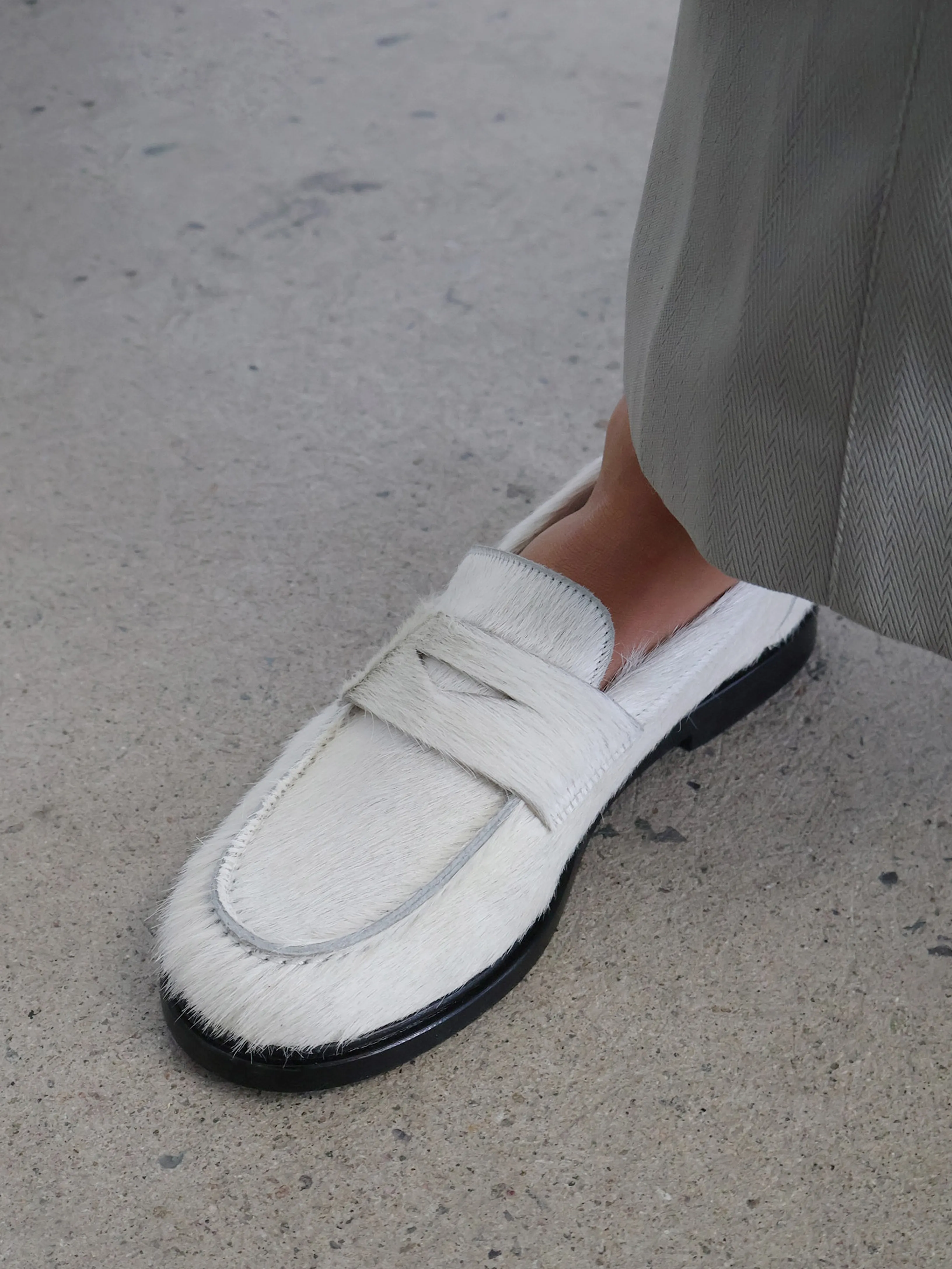 Orio White Loafer