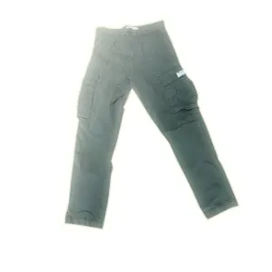 Tactical cargo green